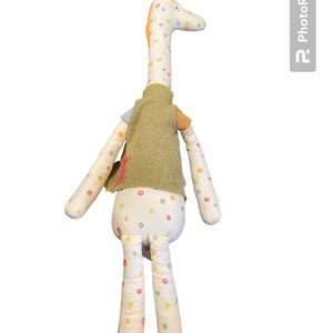 Maileg safari and friends large giraffe with green sweater